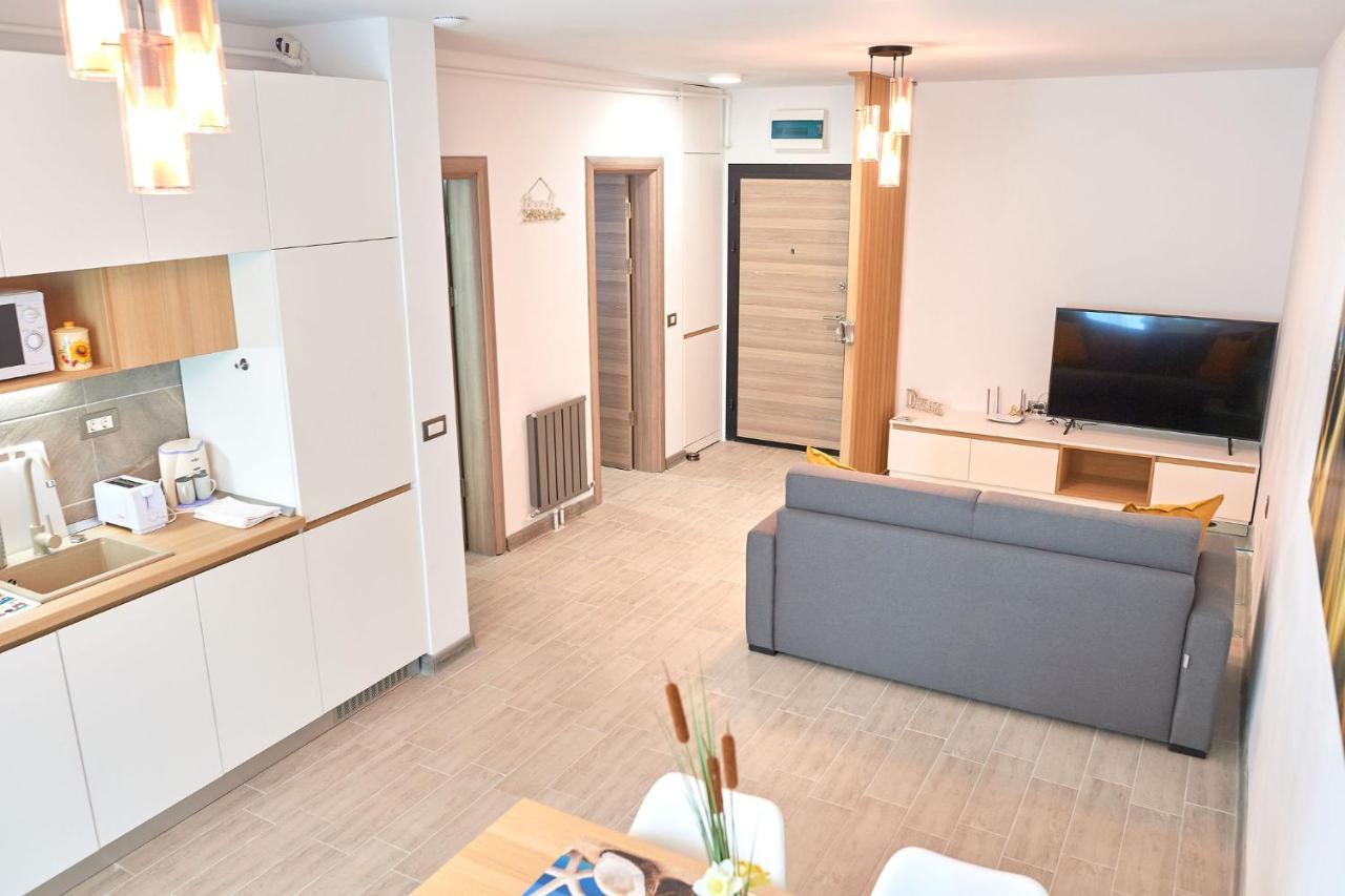 Opal Luxury Apartment 92 Spa N Pool Beach Resort Năvodari Εξωτερικό φωτογραφία